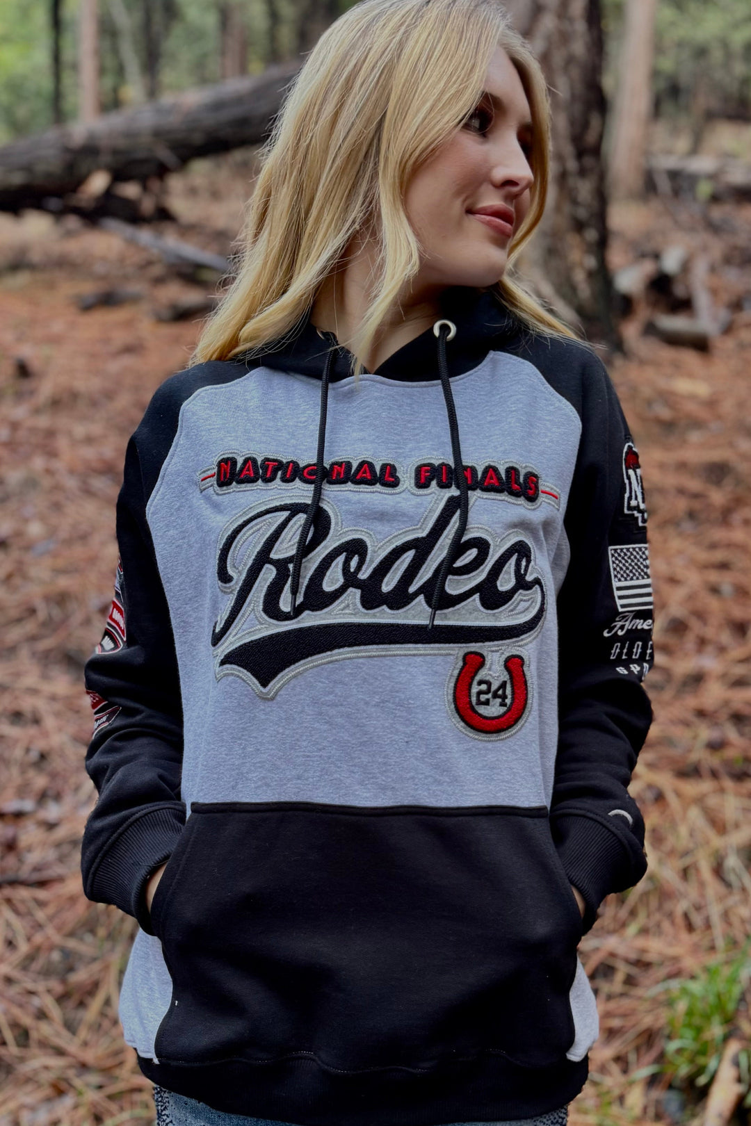 🎁 Black NFR Rodeo Hoodie (100% off)