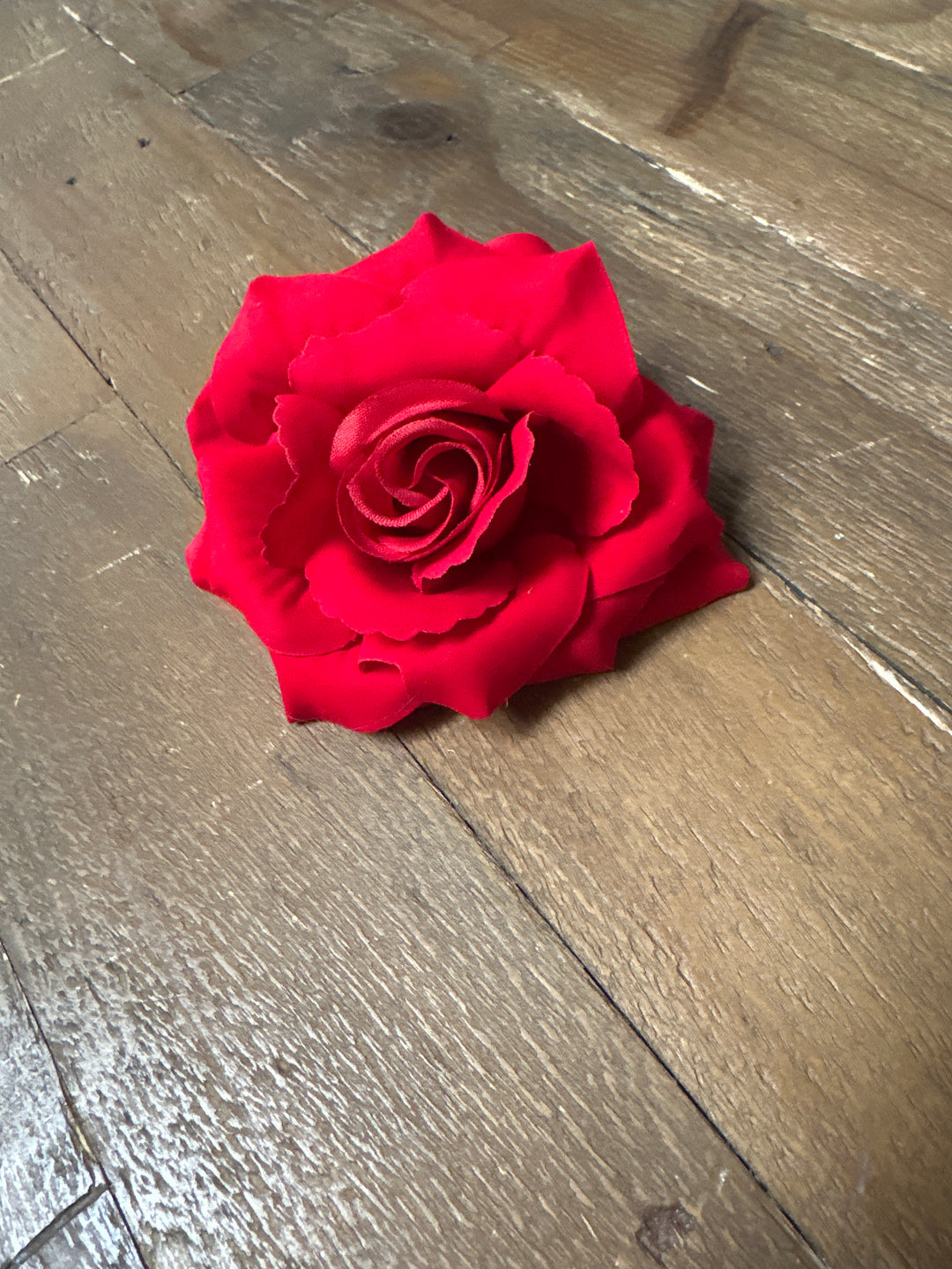 Extra Large Iconic Rose - Red