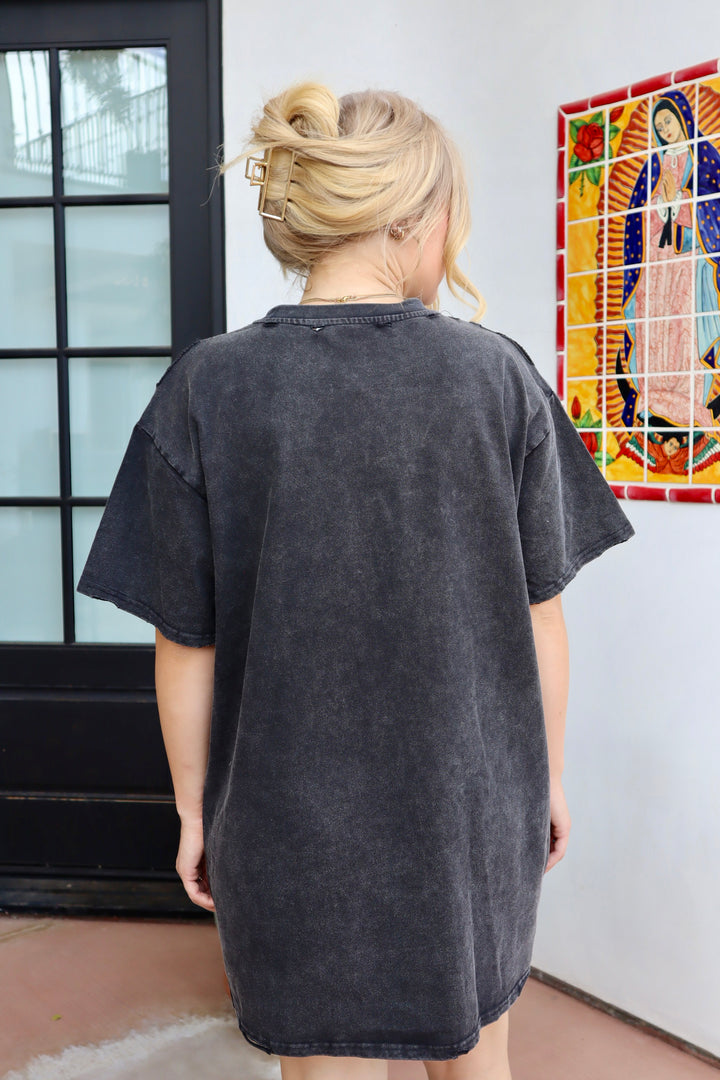 Shimmering Howdy Tee
