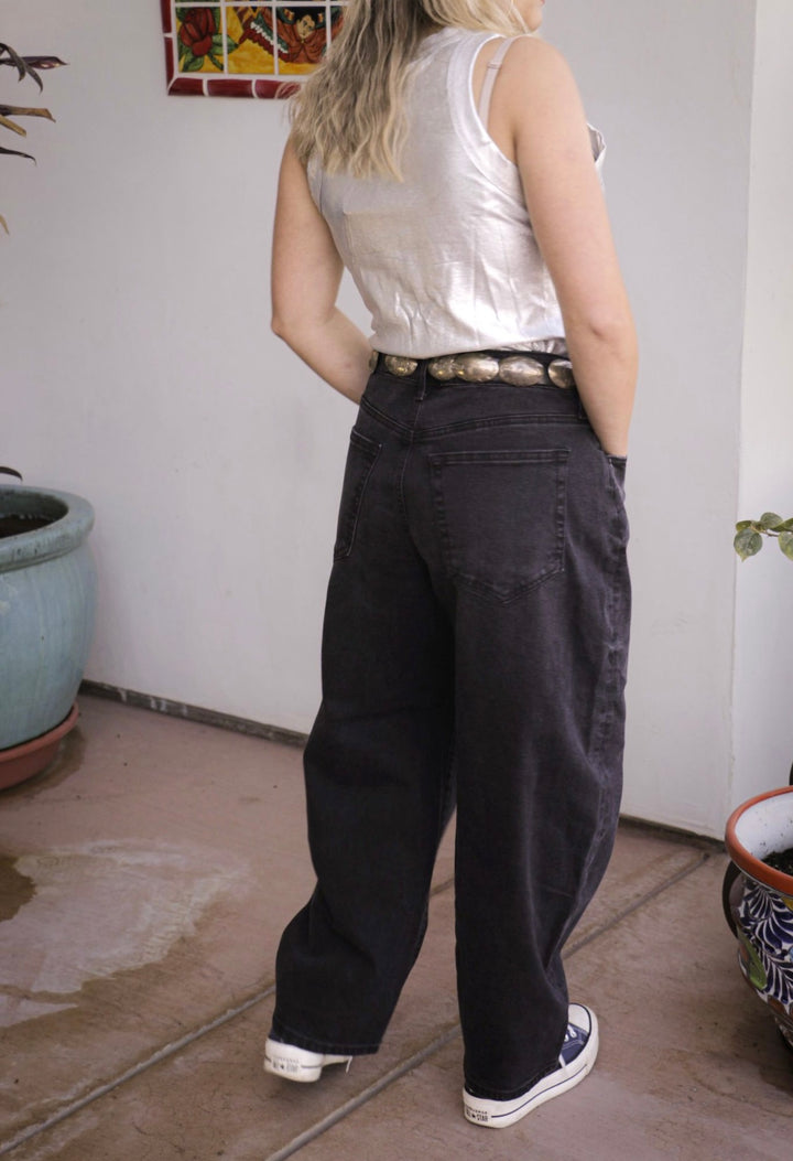 Black Barrel Pant