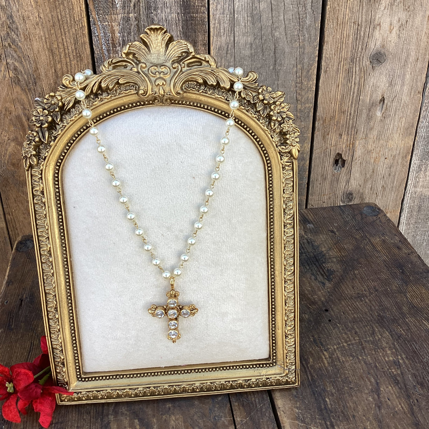 Classy Cross Necklace