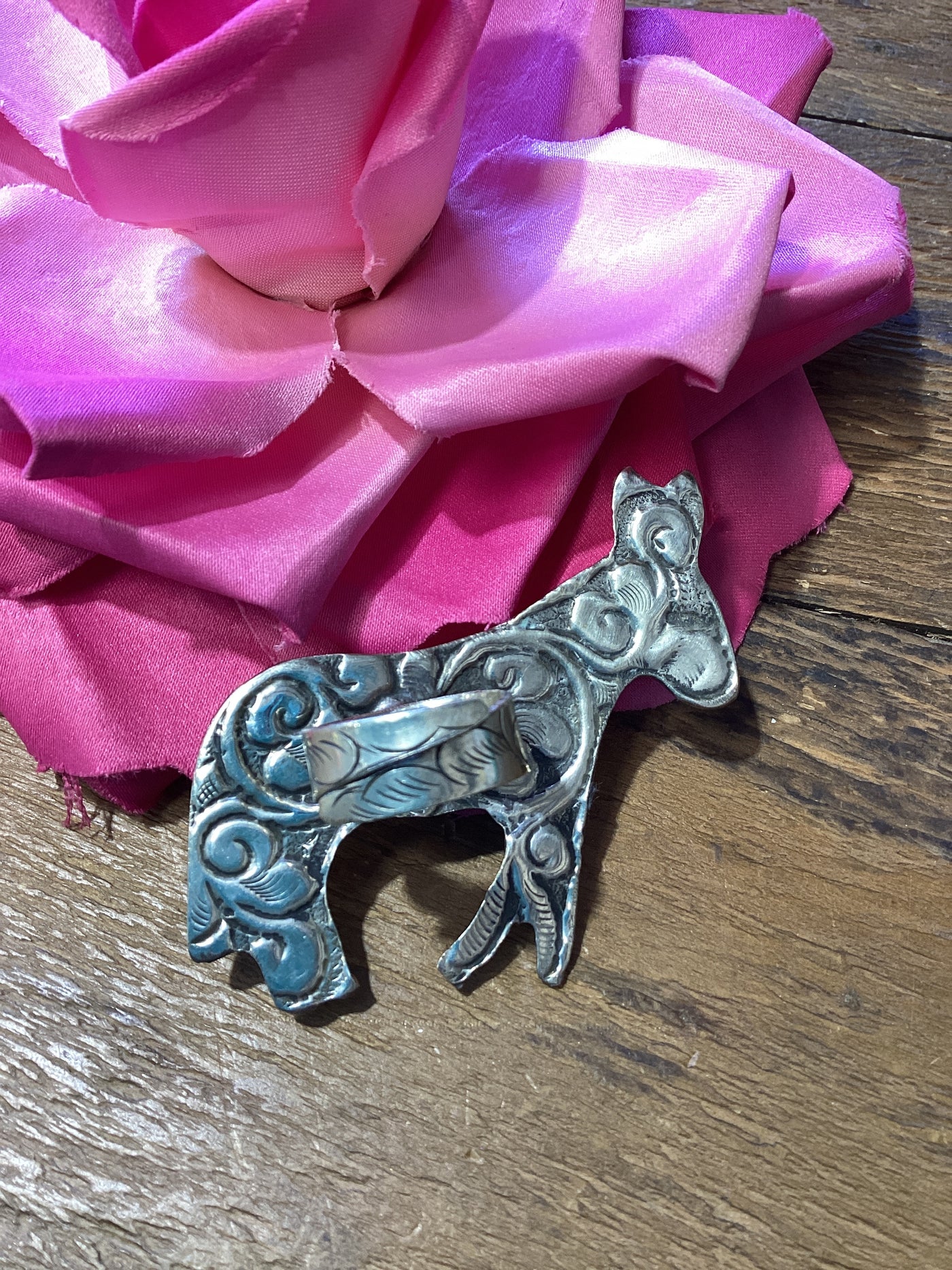 Daring Donkey Ring
