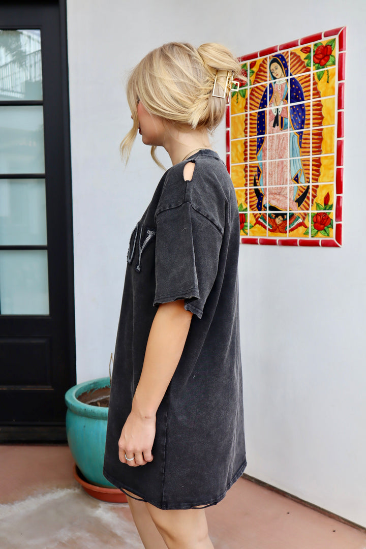 Shimmering Howdy Tee