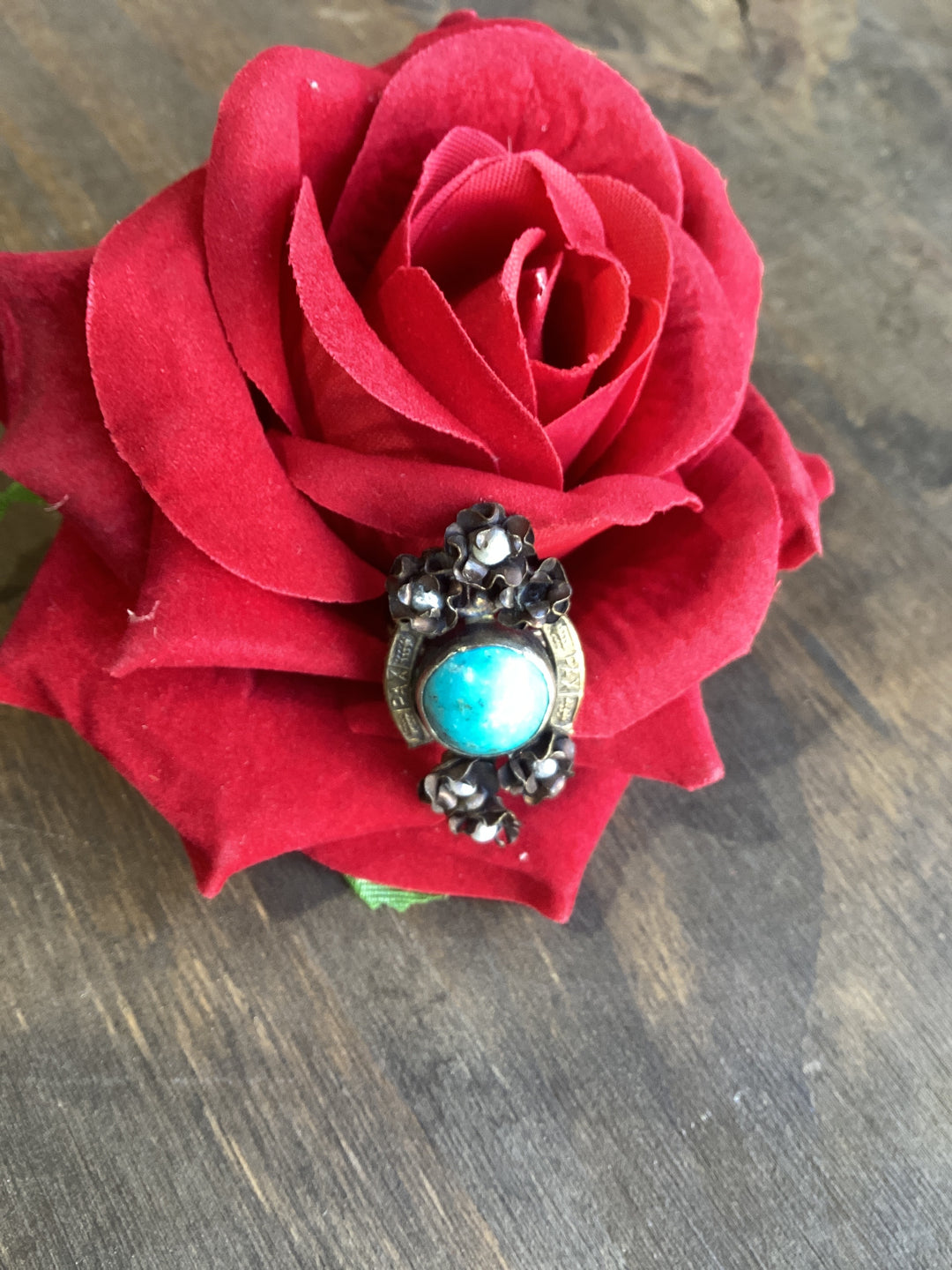 Winsome Beauty Ring