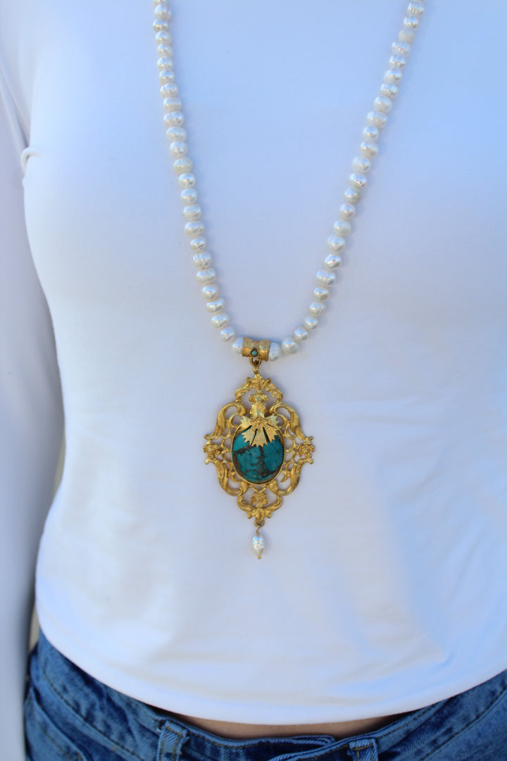 Turquoise Queen Necklace