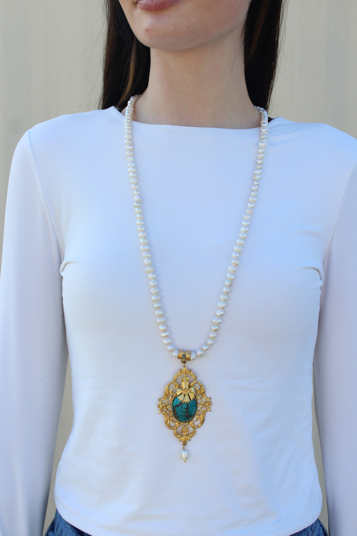 Turquoise Queen Necklace