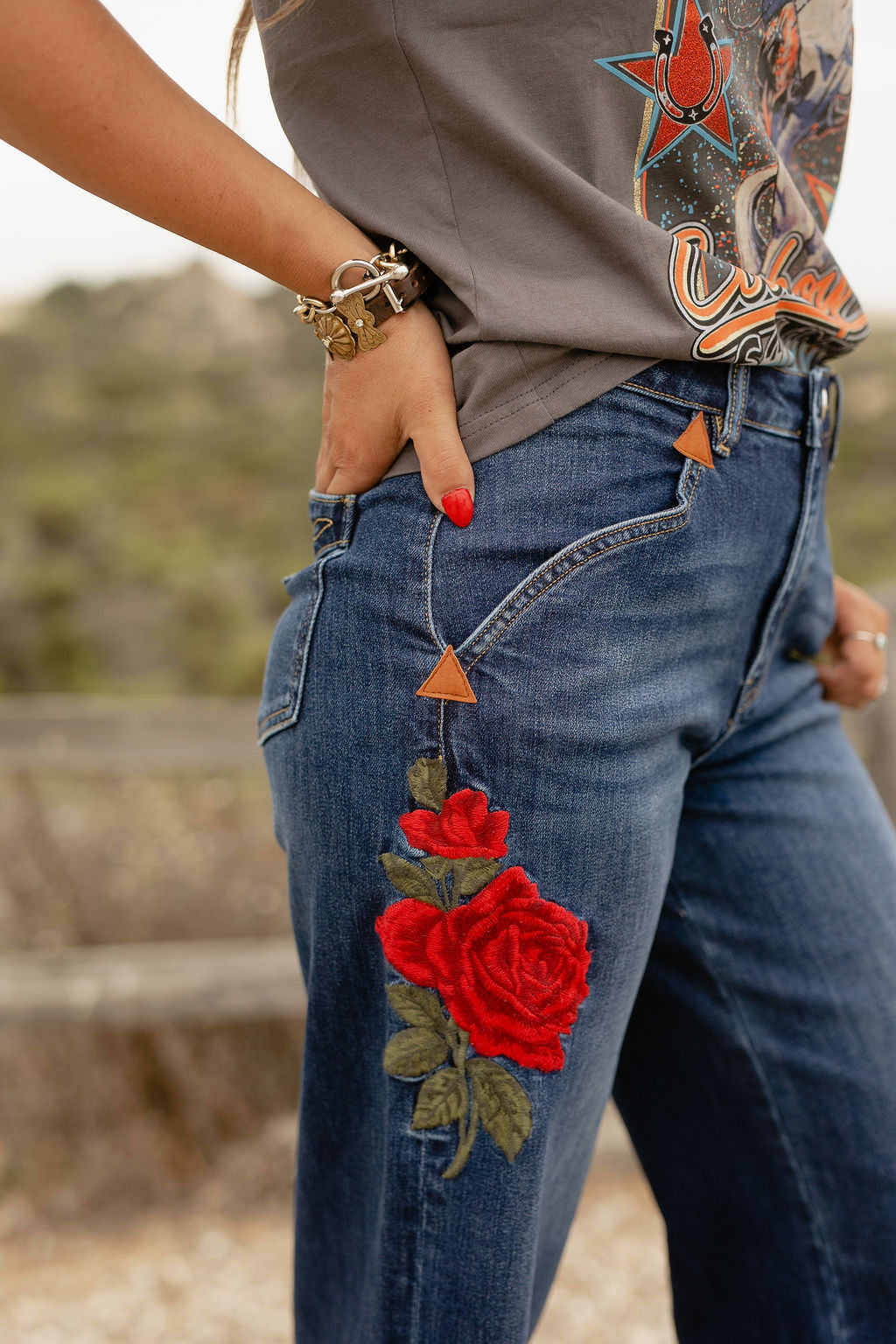 Western Rose Wide Leg Jean