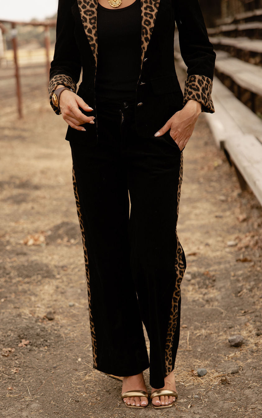 Lady In Leopard Pant