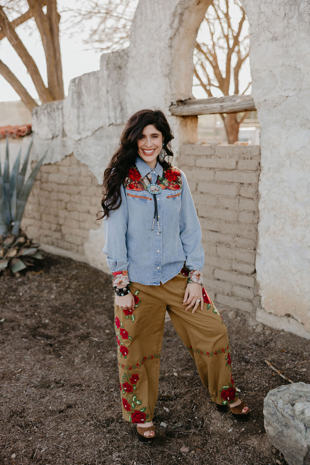 Rosa Vaquera Button Up