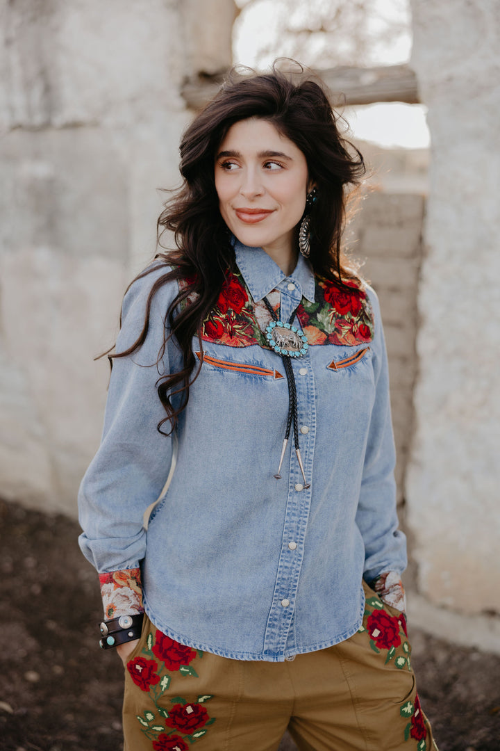 Rosa Vaquera Button Up