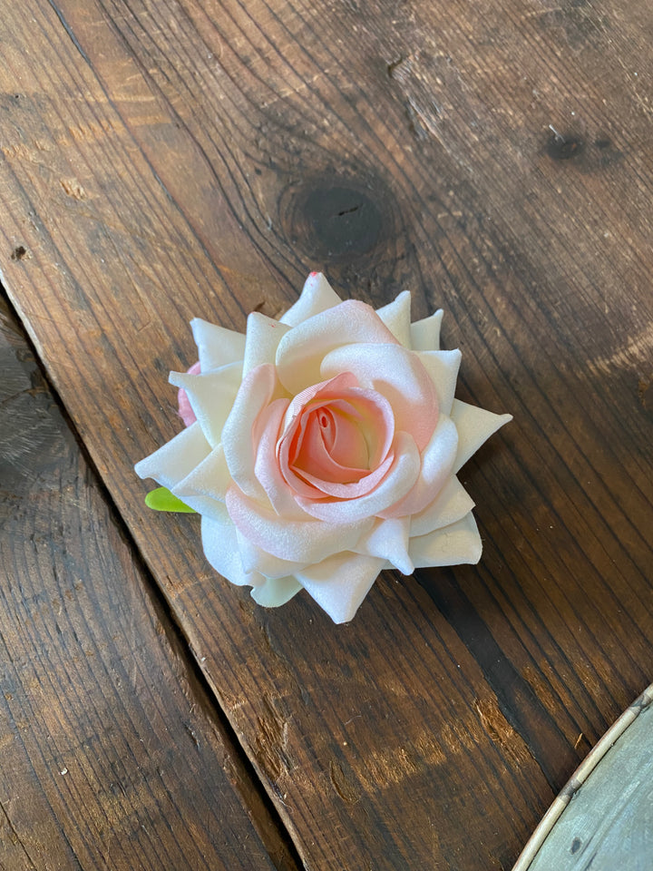 Iconic RQ Rose
