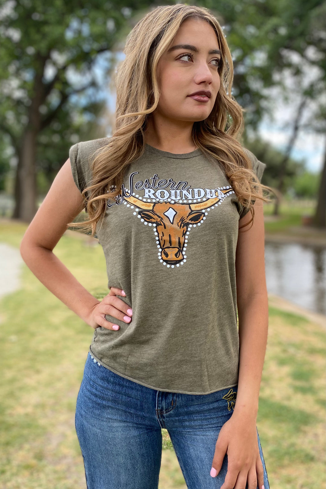 Western Round Up High Low Tee