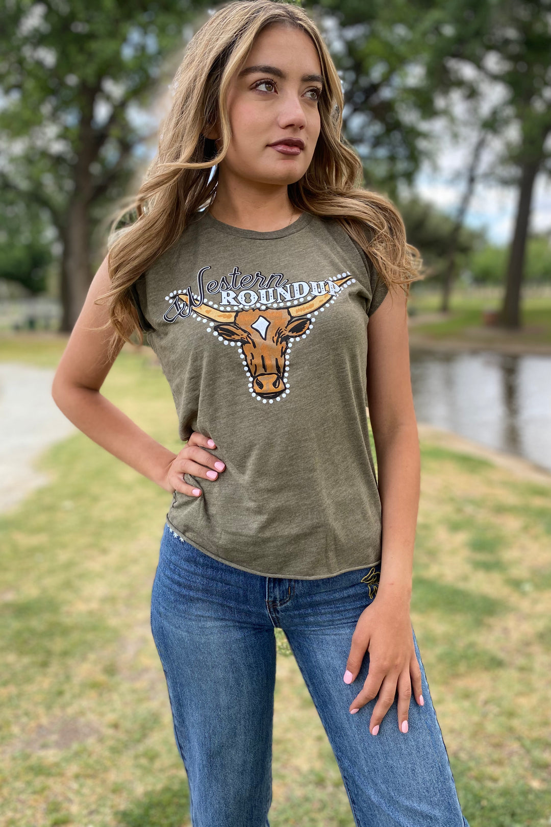 Western Round Up High Low Tee