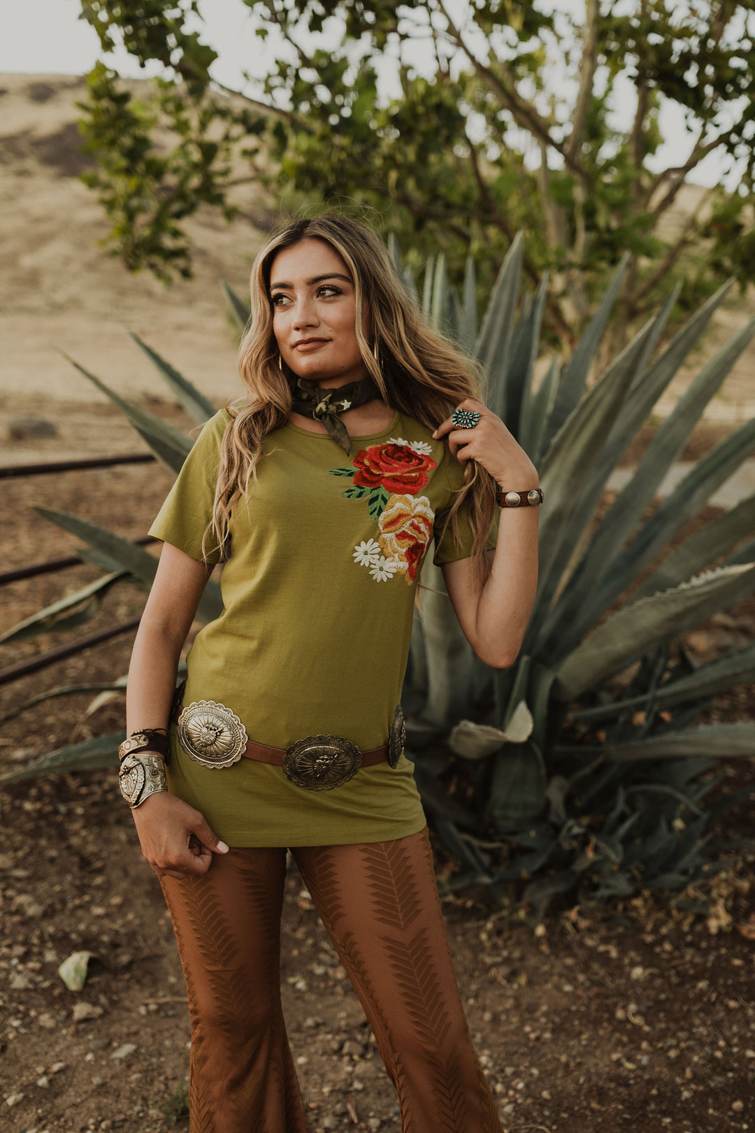 Daisy Lou Embroidered Tee
